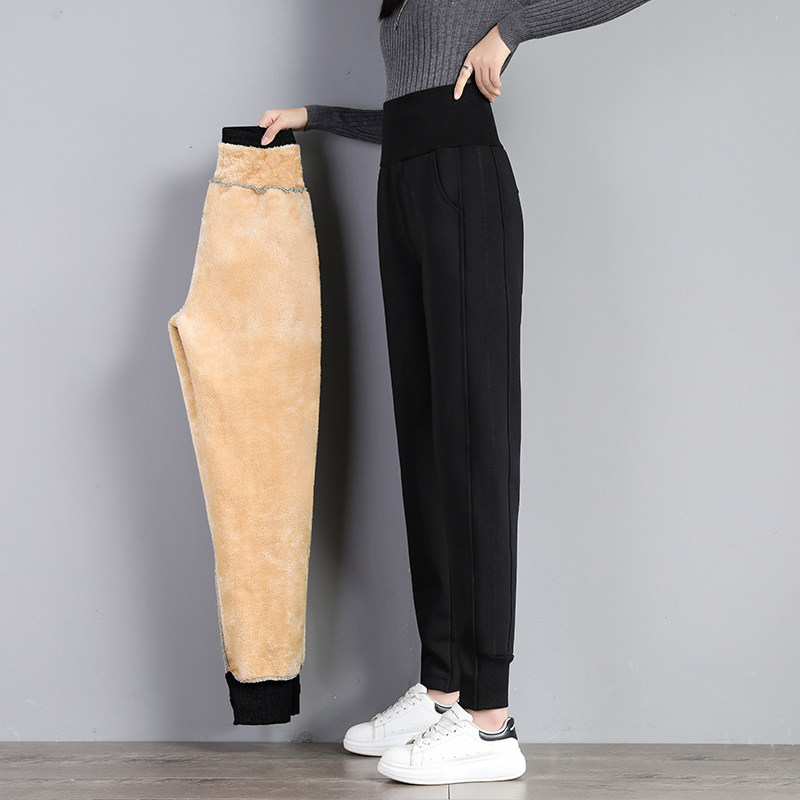 Plus velvet thick sports pants women loose bundle feet autumn and winter outer wear cotton pants high waist imitation wool lamb velvet casual thick cotton pants