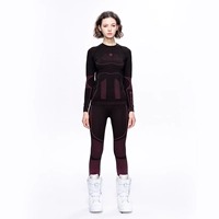 Черно -красный женский фонд