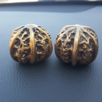 Wenwen walnut pure copper walnut crafts to send elders to maintain health and longevity handlebar ornaments gifts