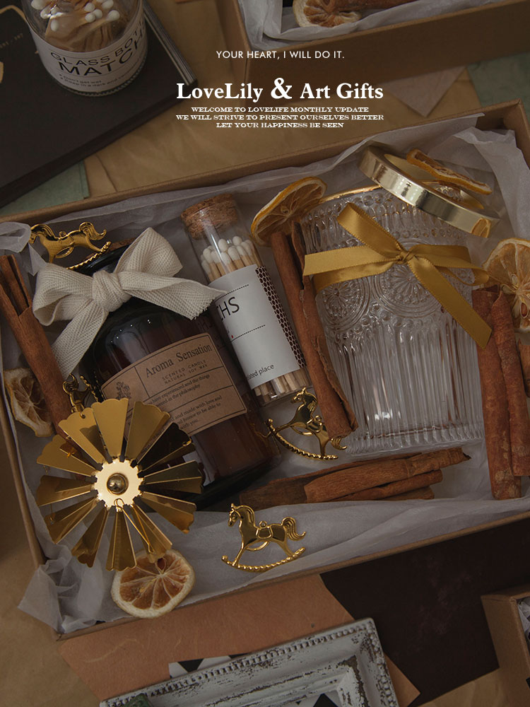 Niche and high-end gifts Valentine's Day Birthday New Year Couple A couple of men and women give practical gifts to girlfriends in the year of their lives