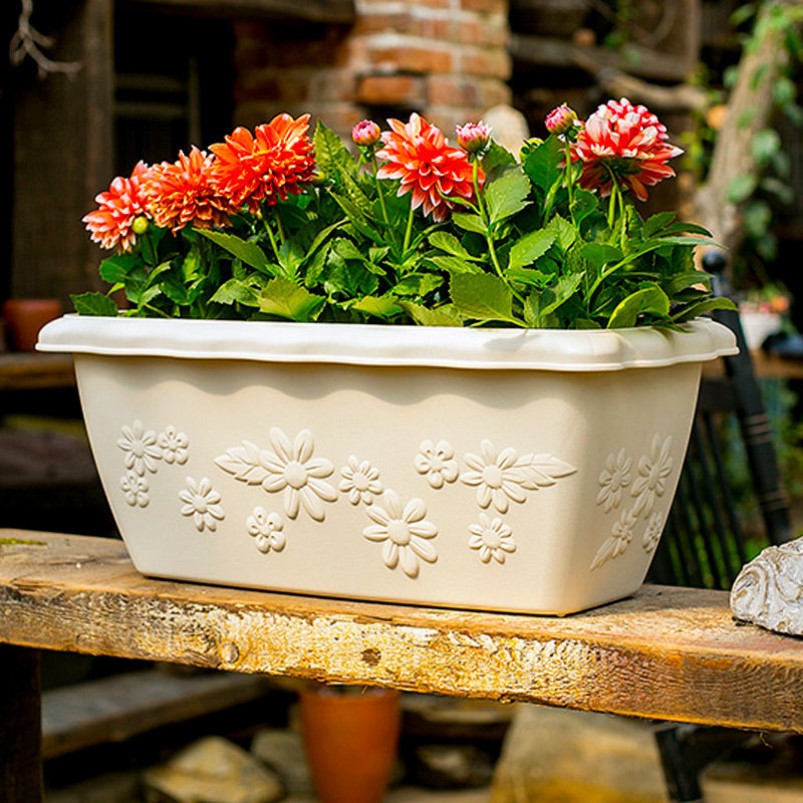 Outdoor Flower Case Courtyard Group Combined Finished Resin Multi-Meat Plastic Large Number Hanging Basket Rectangular Small Flower Pot Base Idea