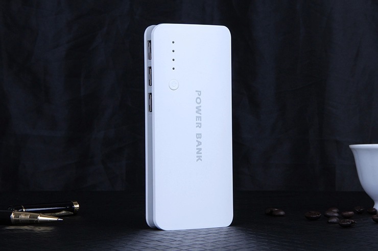 sản lượng 3usb sạc kho báu dung lượng lớn phổ biến điện thoại di động cầm tay điện thoại của Apple Android được chiếu sáng biểu tượng tùy chỉnh - Ngân hàng điện thoại di động sạc dự phòng topk