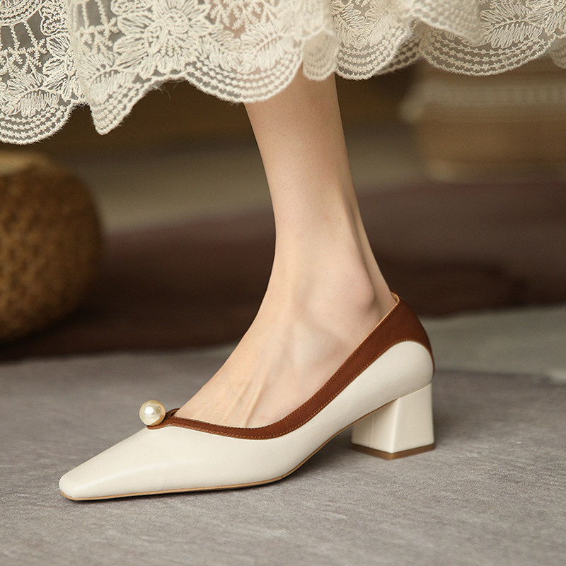 White square head coarse heel Herbene Marie precious shoes female with pearl light mouth small fragrant wind single shoe parquet of small crowdwedding shoes