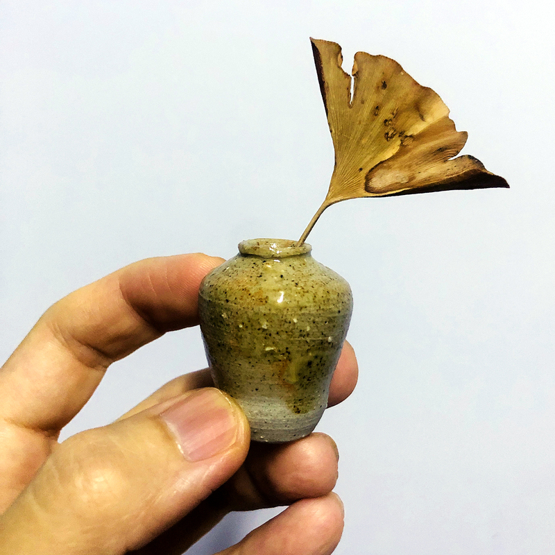 Mini Vase - Pottery Making 49 Yuan for 1 Clay Handmade Ornament Mini Ceramic Flower Vessel Irregular Natural Feel Washable Mini Vase - Pottery Making 49 Yuan for 1 Clay Handmade Ornament Mini Ceramic Flower Vessel Irregular Natural Feel Washable