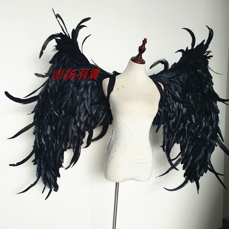 New Large Black Feather Angel and Demon Wings Model Runway Performance Props Free Shipping New Large Black Feather Angel and Demon Wings Model Runway Performance Props Free Shipping
