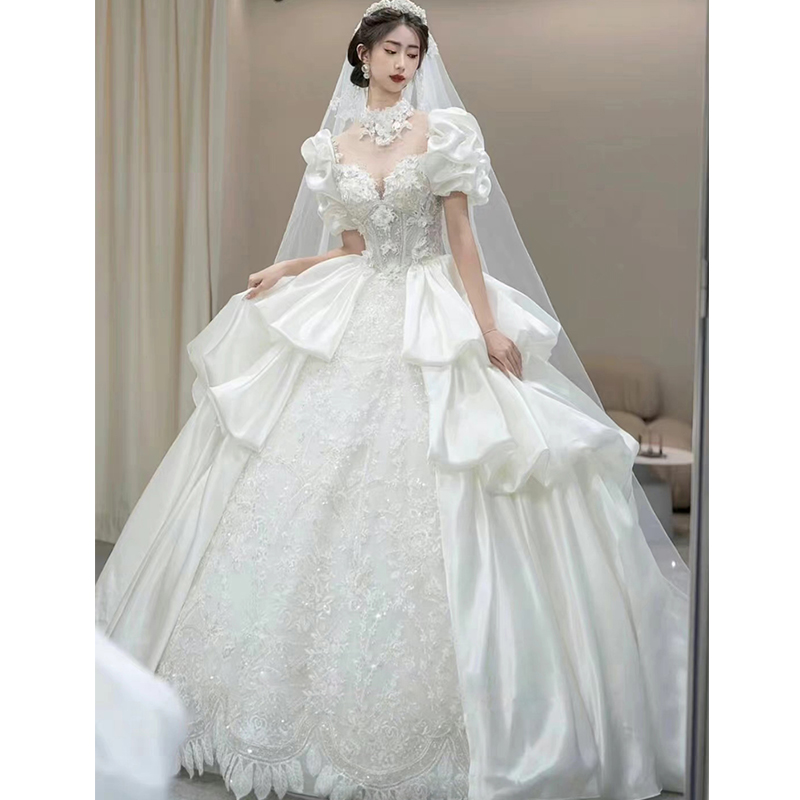 Satin main wedding dress 2023 new 2024 bride senior big drag -tail French heavy worker outbound gauze retro small Satin main wedding dress 2023 new 2024 bride senior big drag -tail French heavy worker outbound gauze retro small