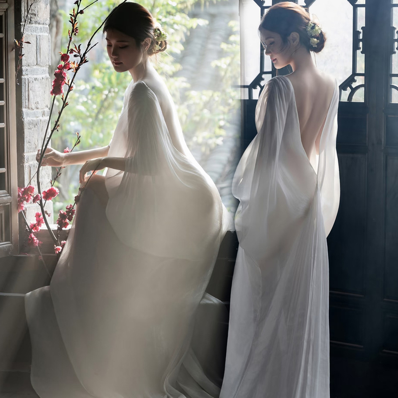 New Style Studio Photography with a Cool and Beautiful Theme, Backless Dress, Zen-Inspired, Gentle and Simple, Cool and High-End Artistic Photo