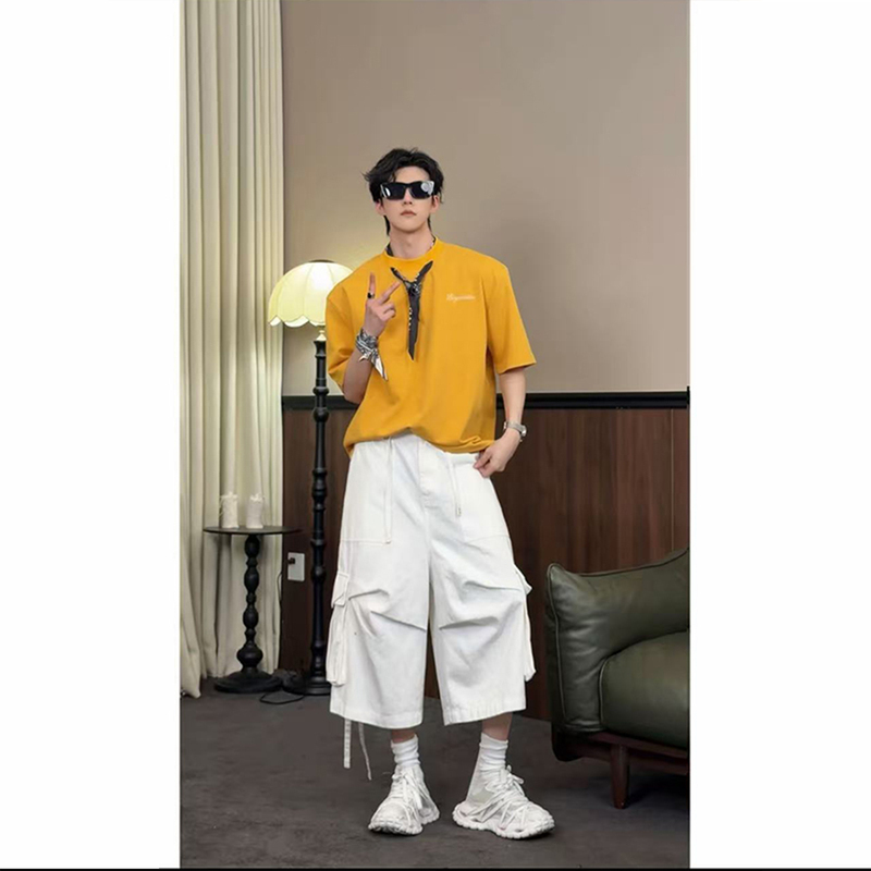 American Street Style Yellow Silk Scarf Collar Short-Sleeved Men's Summer Sports T-Shirt Loose Casual Half-Sleeved Top American Street Style Yellow Silk Scarf Collar Short-Sleeved Men's Summer Sports T-Shirt Loose Casual Half-Sleeved Top