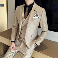 Костюм для единственного костюма Хаки