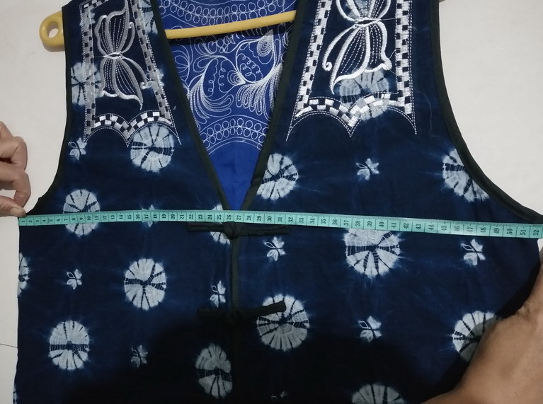 Trang phục dân tộc Dali / Áo vest quốc tịch Bai / Áo nam dân tộc nhuộm vest vest / trang phục shop quần áo nam