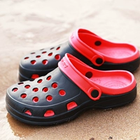 Mùa hè mới đôi giày nam hai màu lỗ đi biển dày chống trượt dép baotou đáy dày và dép đi ngoài trời dep chaco