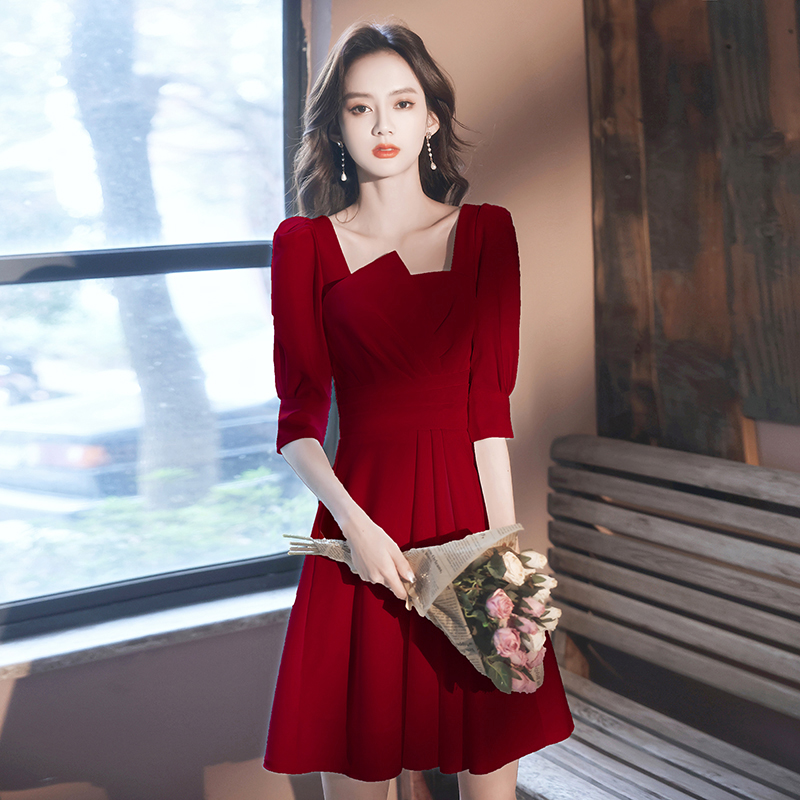  XL+210201 Jiu Red Short Middle Sleeve   - $1.57 