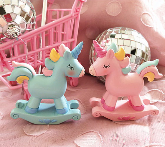 Children's birthday cake decoration ornaments small wooden horse unicorn baking decoration supplies dessert table decoration theme