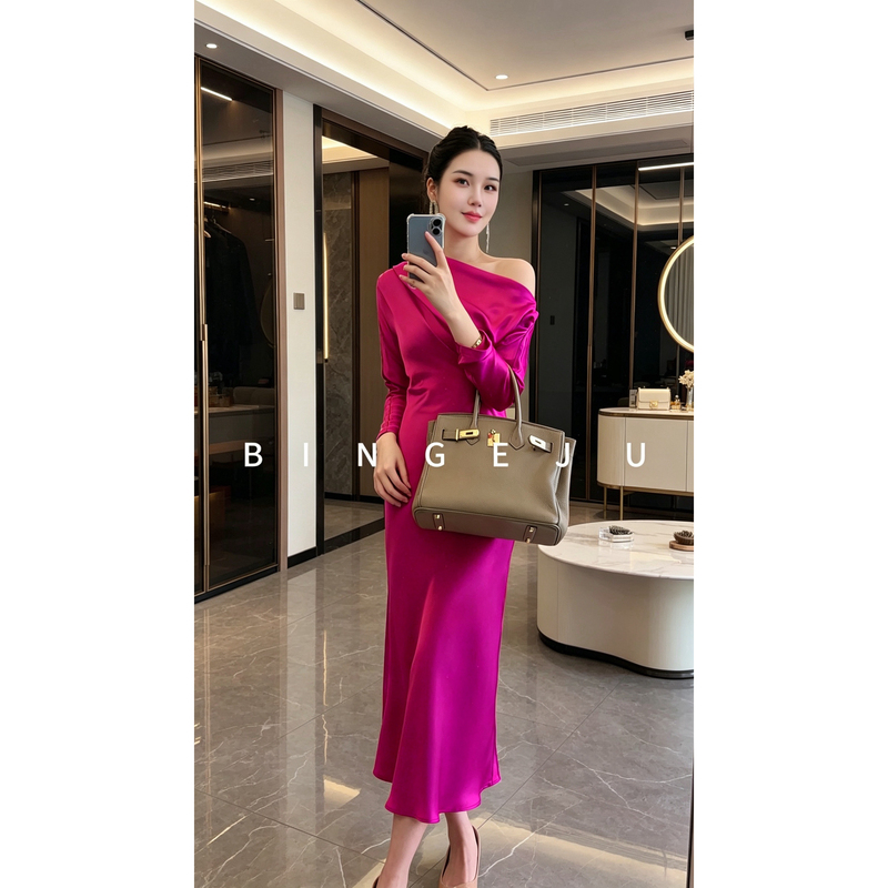 Yushu's Same Style Rose Red Off-Shoulder Dress, Imported Triacetate Solid Color Off-Shoulder Long Dress with Long Sleeves, Ol Style