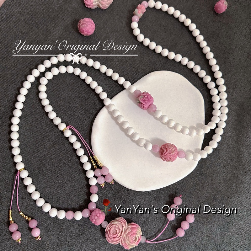 Autumn and Winter New Style, Elegant and Fashionable Flower Fairy Porcelain White Crossbody Chain Necklace, Sweet, Cute and Light Luxury Autumn and Winter New Style, Elegant and Fashionable Flower Fairy Porcelain White Crossbody Chain Necklace, Sweet, Cute and Light Luxury