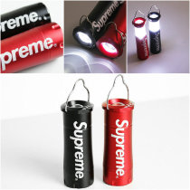 Spot SUP tide brand SUPR*ME LOGO LANTERN night riding lights magic lamp flashlight