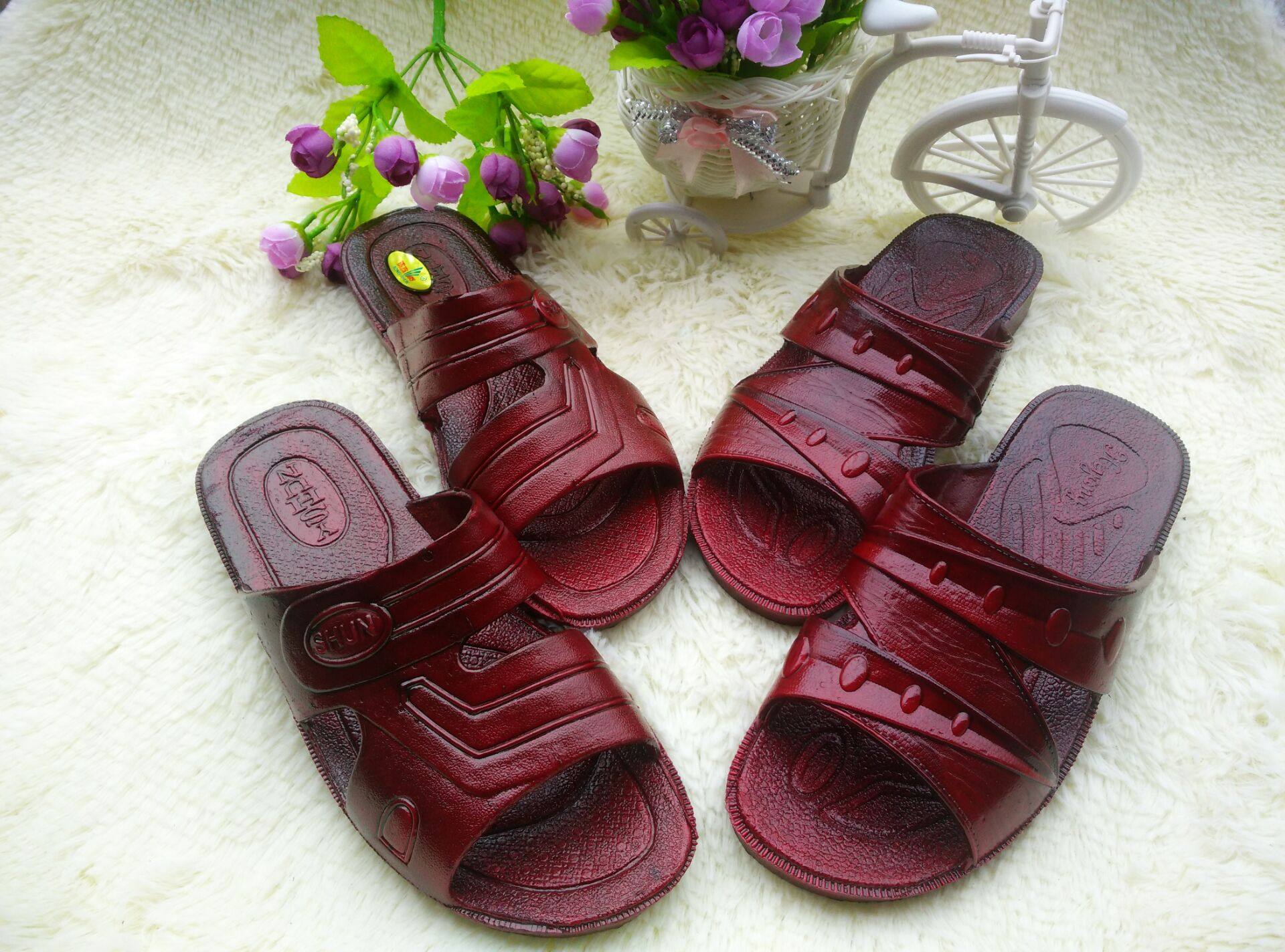 Yongshun II factory middle-aged and elderly slippers male and summer rubber home shoes oil towed soft non-slip old people slippers new material-Taobao