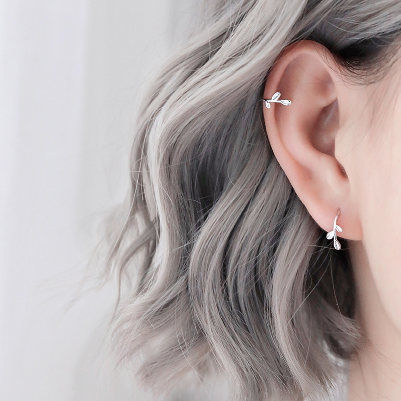 Small leaf S925 pure silver ear needle female Qingshensen headset students with minimal temperament flower hook earring