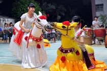 Journey to the West White dragon horse Donkey Dry boat Cloth horse props Dragon dance lion dance props Drama Yangge Society fire performance supplies