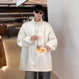 Белая рубашка, демисезонная куртка, дизайнерский плащ, в американском стиле, крокодиловый принт, тренд сезона, большой размер