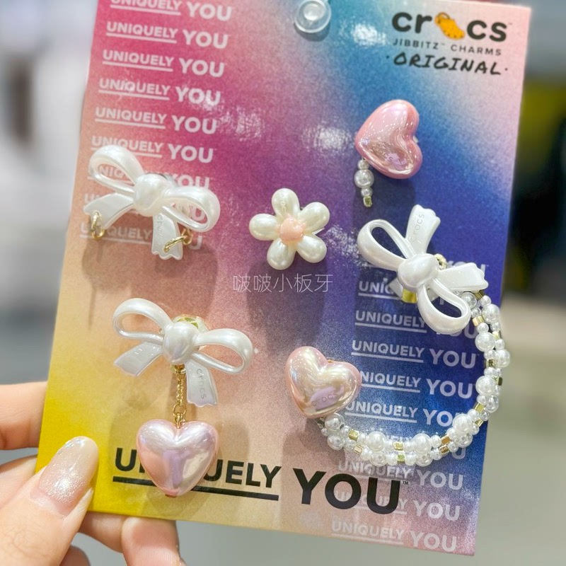 In Stock Crocs Pearl Heart Bow Beaded Chain Crocs Shoe Charm Set Zhibixing Clogs
