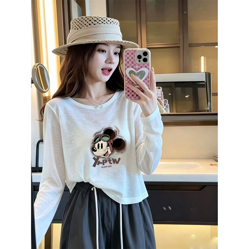 White Design-Inspired Mickey Print Long-Sleeve T-Shirt for Women, Summer Sun Protection Shirt, Loose Fit, Slimming, Unique and Stylish, Age-Reducing Top White Design-Inspired Mickey Print Long-Sleeve T-Shirt for Women, Summer Sun Protection Shirt, Loose Fit, Slimming, Unique and Stylish, Age-Reducing Top