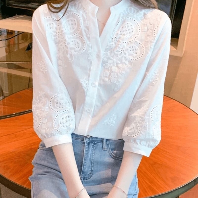 Solid Color Shirt for Women 2025 Summer Embroidered Hollow-Out Three-Quarter Sleeve V-Neck Solid Color Shirt Stylish Age-Reducing Commuter Blouse