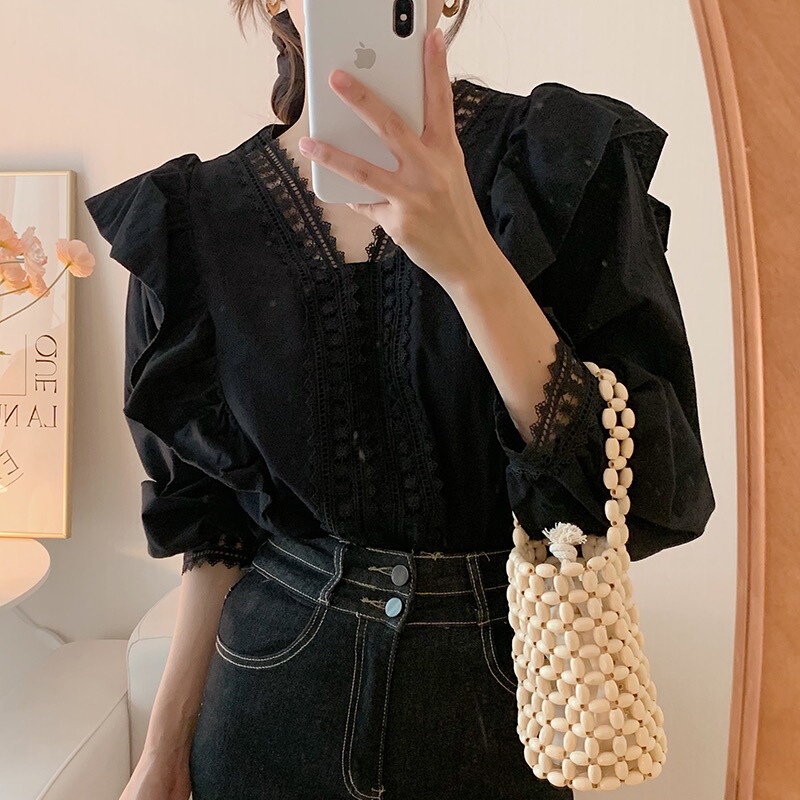 Black Long-Sleeved Shirt for Women, Spring and Autumn Design, Niche Top, French Lace V-Neck, Ruffled Puff Sleeve Shirt