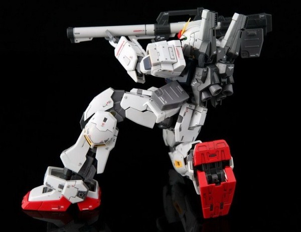 Mô hình lắp ráp Bandai RG 08 1/144 RX-178 Gundam Mk-II White Ogu - Gundam / Mech Model / Robot / Transformers bộ đồ chơi gundam