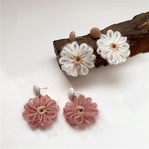 S925 Silver Needle Korean Temperament Sweet Hyun Yafeng Handmade Wool Flower Earrings Mori Super Fairy Earrings Female C730