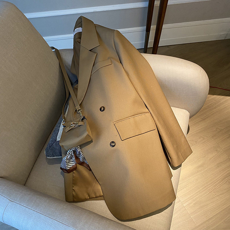 2022 Spring and autumn new small crowddesign feel free of ironing brown suit jacket female Korean version display slim profile casual Western suit