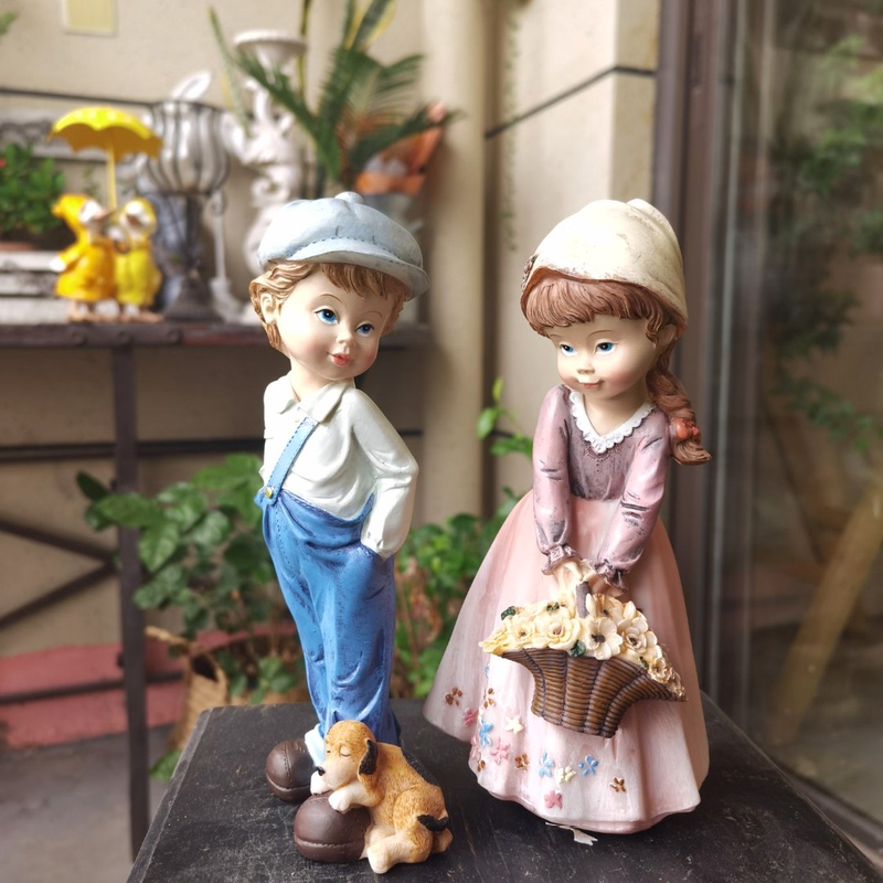 American Country-Style Forest Balcony Green Garden Couple Series Wedding Decoration Gifts Doll Ornaments Resin