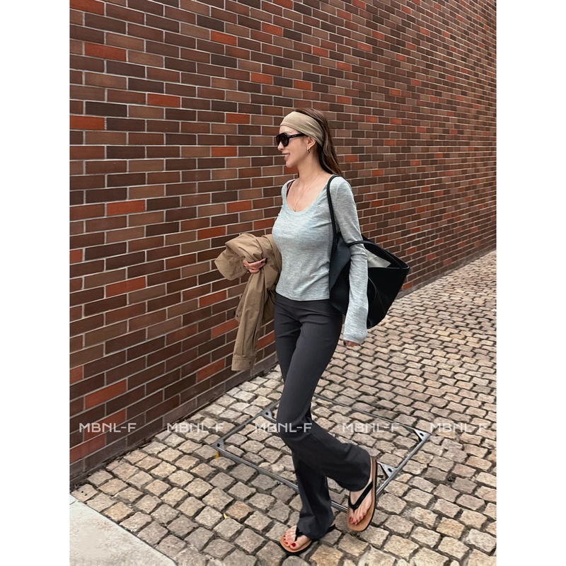 Mbnl-F Qin Lei Women's Clothing "Color Palette" 100% Wool Custom-Woven and Custom-Dyed Long-Sleeved T-Shirt Xm-Xsy4022