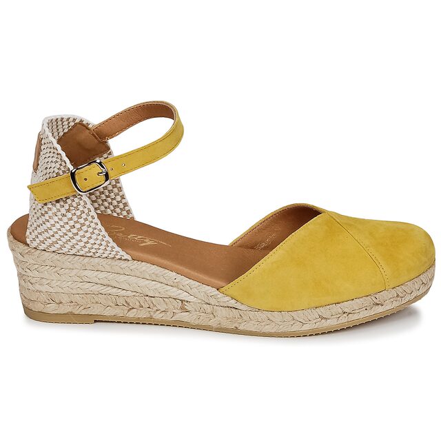 ເກີບເກີບຜູ້ຍິງ BettyLondon Sandals Wedge Heels Baotou Straw Bottom Casual Fashion High Heels Yellow Summer Style Spain