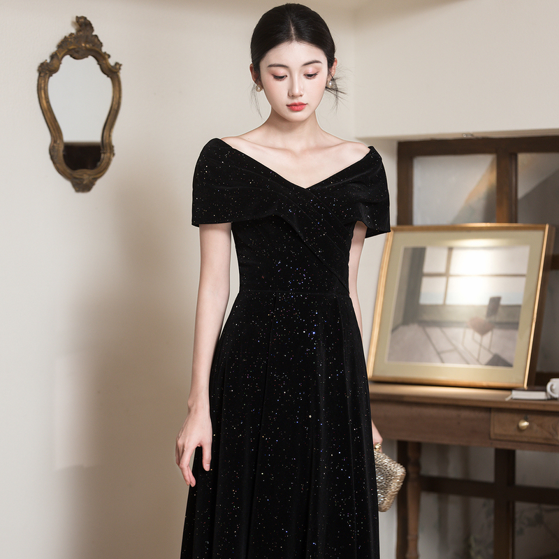 Plus-Size Evening Dress for Chubby Girls, High-End Black Dress for Graduation Banquet, Annual Meeting, Classy Light Girl Style, High School Coming-Of-Age Ceremony Dress Plus-Size Evening Dress for Chubby Girls, High-End Black Dress for Graduation Banquet, Annual Meeting, Classy Light Girl Style, High School Coming-Of-Age Ceremony Dress