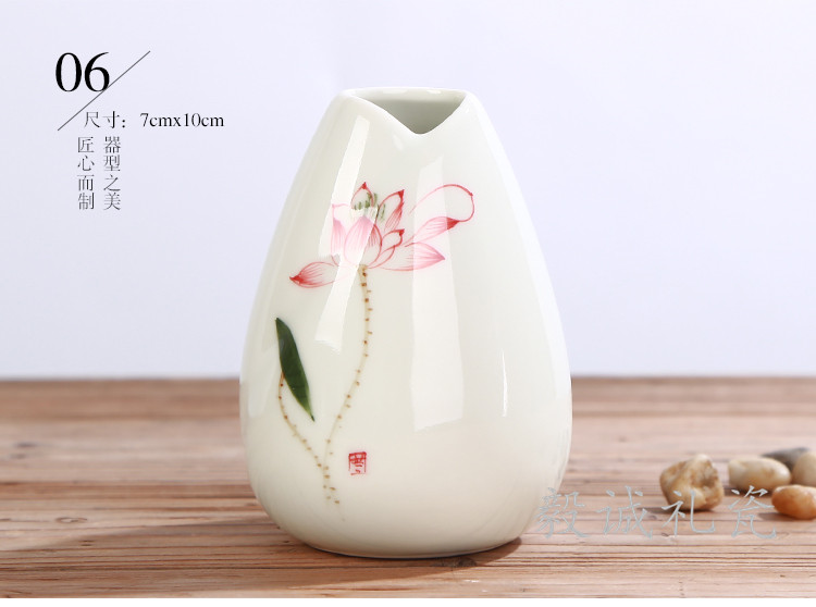 Gốm thủy canh bình hoa chậu hoa nhỏ máy tính để bàn trang trí phòng khách cắm hoa sáng tạo đơn giản không xốp chai sứ nhỏ - Vase / Bồn hoa & Kệ giỏ trồng lan