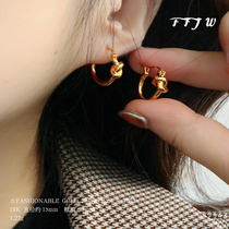 T002 18K gold knot earring Au750 French earrings minimal temperament earrings Europe and the US red fashion E