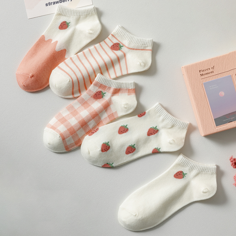Pink Socks for Women, Short Socks, Summer Thin Breathable Pure Cotton, Low-Cut Cute Japanese Style Strawberry Versatile Boat Socks, Short Tube