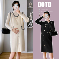 Maternity dress autumn and winter new temperament age-reducing half turtleneck sweater loose large size nursing long-sleeved knitted skirt