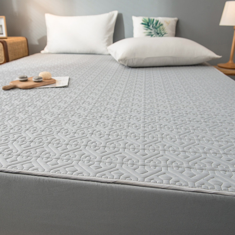 Натяжная простыня None 1.5m