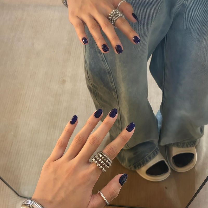 Wearable Nails 2026 New Solid Color Ink Blue Glossy Waterproof Handmade Finished Mid-Length Hot Girl Nail Stickers