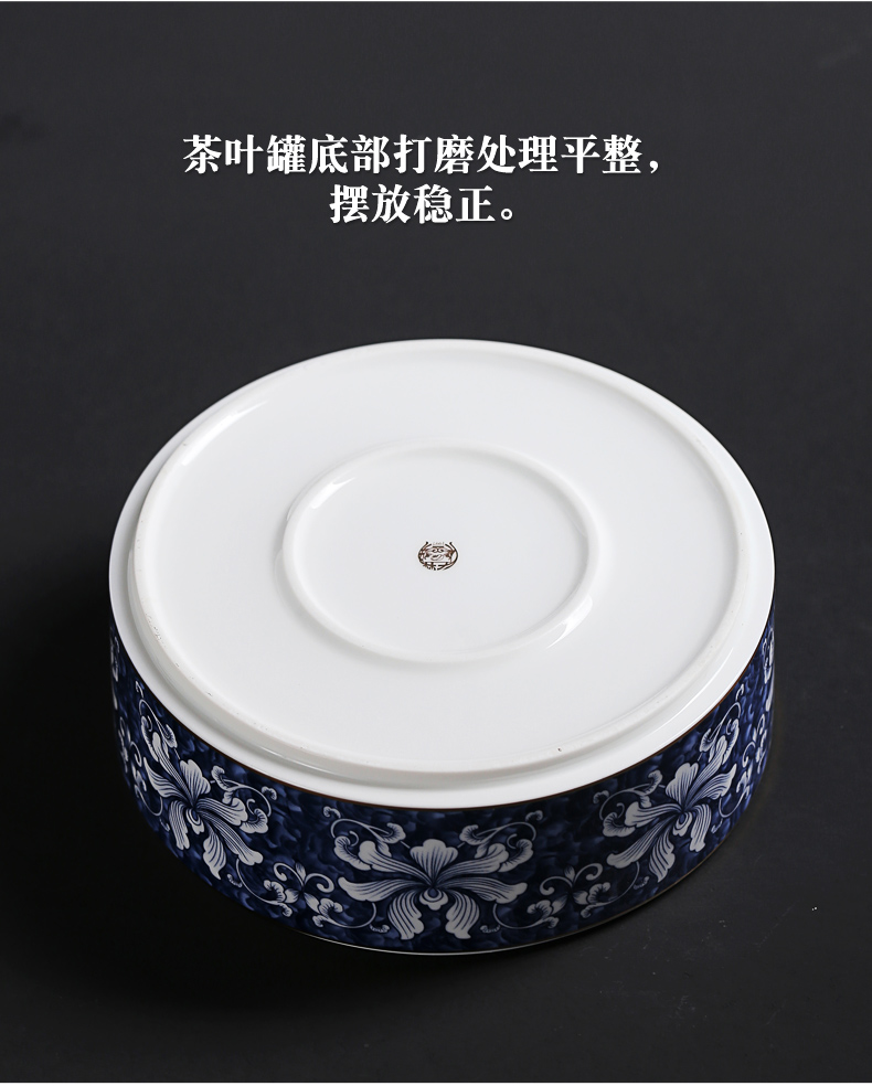 Shadow on blue and white porcelain ceramic large caddy fixings pu - erh tea cake tea box storage jar can stack as cans JWG POTS of tea cake