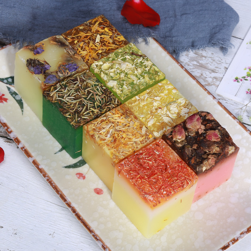 Yunnan Scenic Area Flowers Soap Rose Essential Oils Soap Lijiang Great Deal Shangri-La Wash Face Soap Lady Handmade Face Soap-Taobao