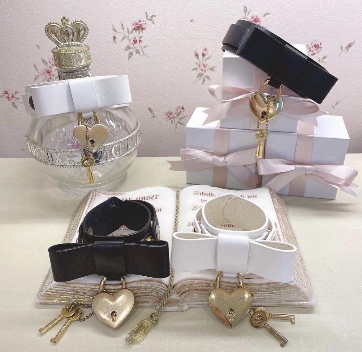 7 Fold Yuka Japan Rosemarie Peach Heart Key Pendant Bracelet Cute Day Ensemble Young Girl