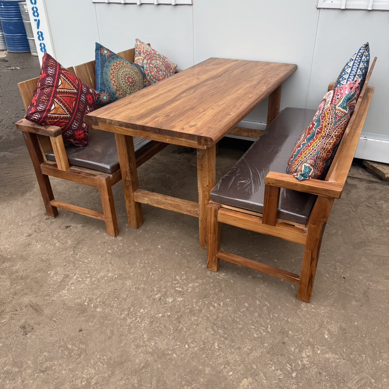 Folk-Style Tables and Chairs, Folk-Style Tavern Booths, Barbecue and Hot Pot Restaurant Bar Tables and Chairs, Old Elm Long Bench, Solid Wood Sofa