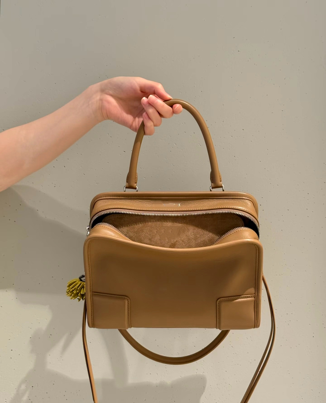 Couple's Bowling Toast Bag Amazona180 First-Layer Cowhide Leather Handbag Shoulder Crossbody Bag Underarm Briefcase Couple's Bowling Toast Bag Amazona180 First-Layer Cowhide Leather Handbag Shoulder Crossbody Bag Underarm Briefcase