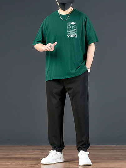 Мужская футболка больших размеров с коротким рукавом, новая летняя модная модель в американском стиле, свободный крой для высоких и крупных мужчин, повседневный спортивный комплект.