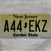American license plate NewJerseyNJ New Jersey A44EKZ film props retro collection foreign car license plate