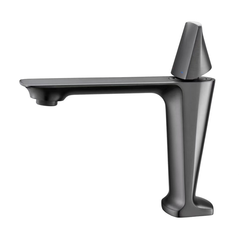 German contemporary high-end European style gold full copper washbasin hot and cold make-up room in the lower basin gun grey tap