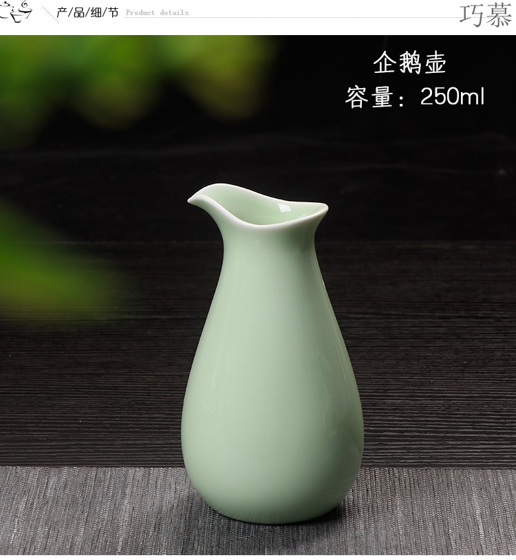 Qiao mu hip white wine a single half jins to celadon excessive penetration points wine poured wine white porcelain household put wine vessels